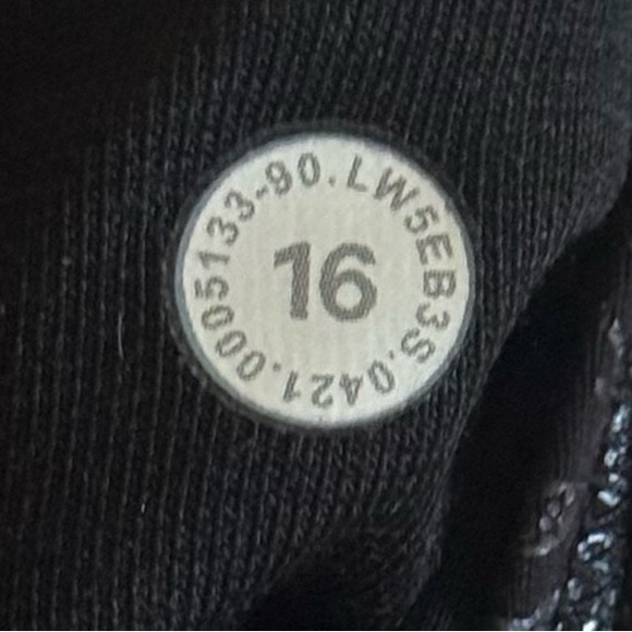 NWOT Lululemon Wunder Train High-Rise Tight 25" *Foil Logo Flourish Black - Picture 4 of 7